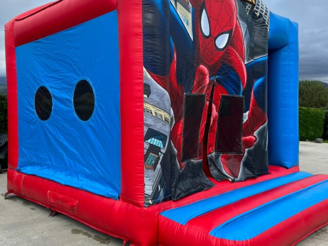 Spider Man Castle The Bouncy Castle Company (2)