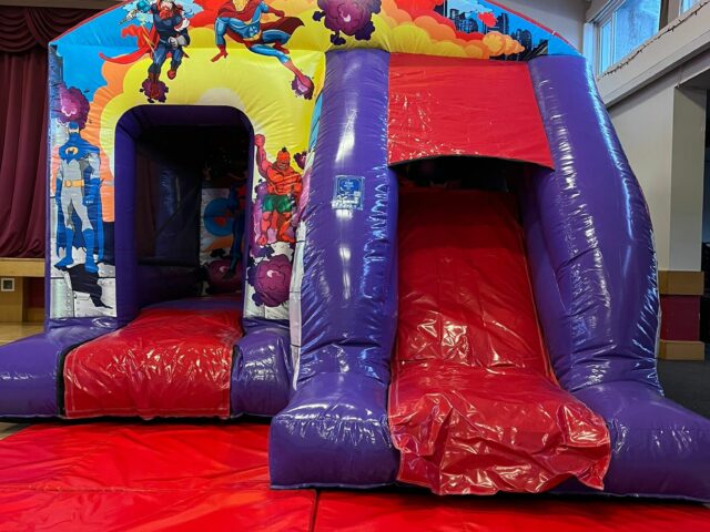 Super Hero Castle 15 x 18 Foot (2)